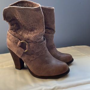 NWOT Brown Not Rated Mid-Calf boots, Size 7.5